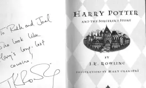 Dedykacja w książce "Harry Potter" dla Ruth i Joela, którzy wyglądają jak kuzyni Harry'ego.