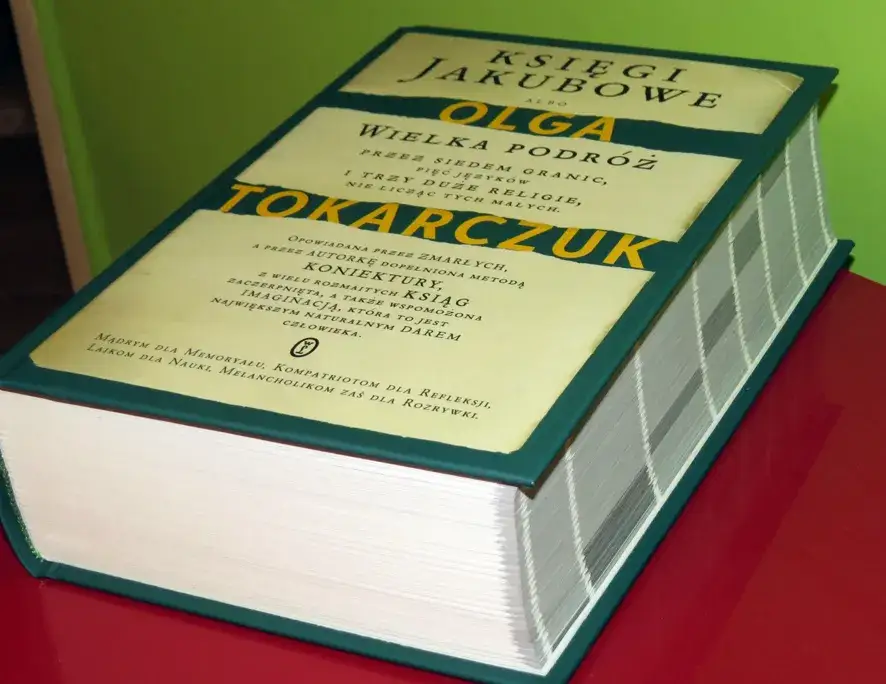 Zdjęcie Recenzja książki Księgi Jakubowe - odkryj złożoność i kontrowersje